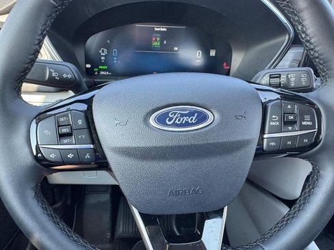 Used 2023 Ford Escape SE w/ PHEV Premium Package image 20