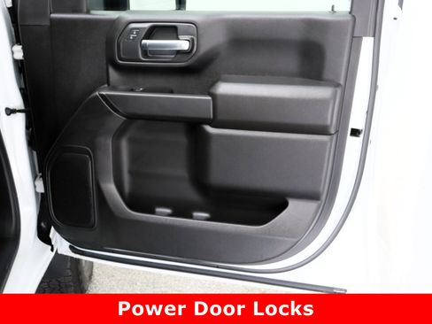 Used 2025 Chevrolet Silverado 2500 Custom w/ Custom Value Package image 35