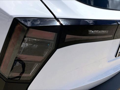 Used 2026 Nissan Kicks S FWD image 27