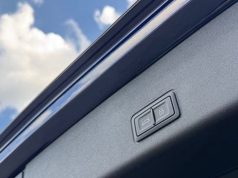 New 2026 Audi Q3 quattro 2.0T AWD/4WD image 32