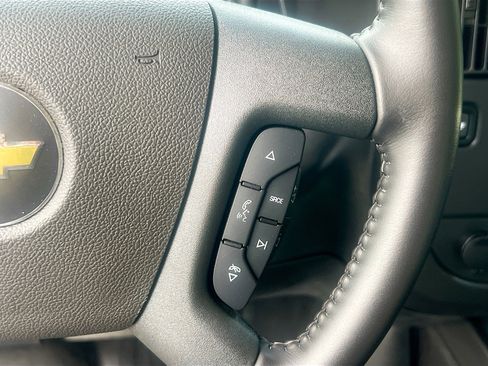 Used 2022 Chevrolet Express 3500 w/ Power Convenience Package image 19