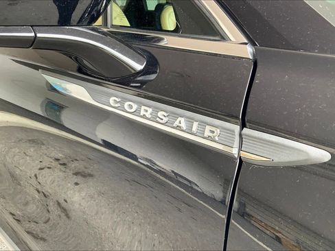 Used 2022 Lincoln Corsair Reserve FWD image 10