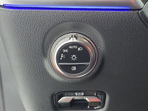 New 2026 Mercedes-Benz C 300 4MATIC Sedan image 25