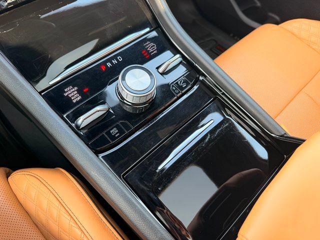Used 2023 Jeep Grand Cherokee L Summit w/ Luxury Tech Group V AWD/4WD image 19