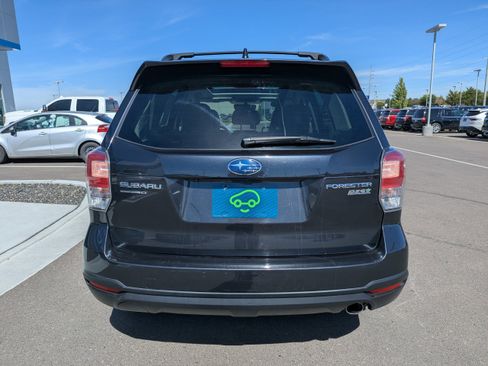 Used 2017 Subaru Forester 2.5i Limited AWD/4WD image 32
