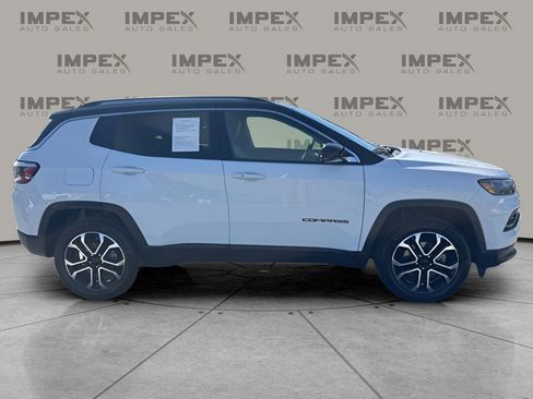 Used 2022 Jeep Compass Limited image 6