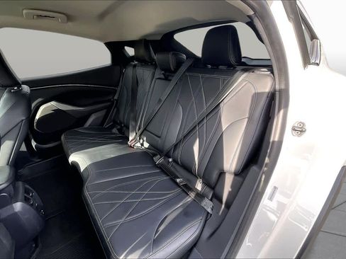 Used 2023 Ford Mustang Mach-E Select image 21