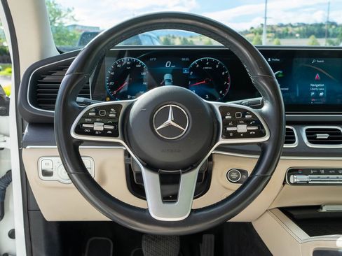 Used 2021 Mercedes-Benz GLE 350 4MATIC image 15