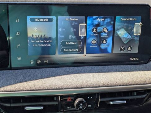 New 2026 Nissan Kicks SV image 22