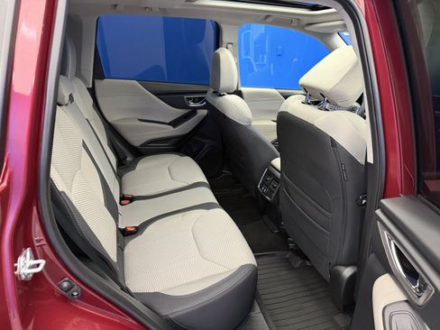 Certified 2024 Subaru Forester Premium AWD/4WD image 28