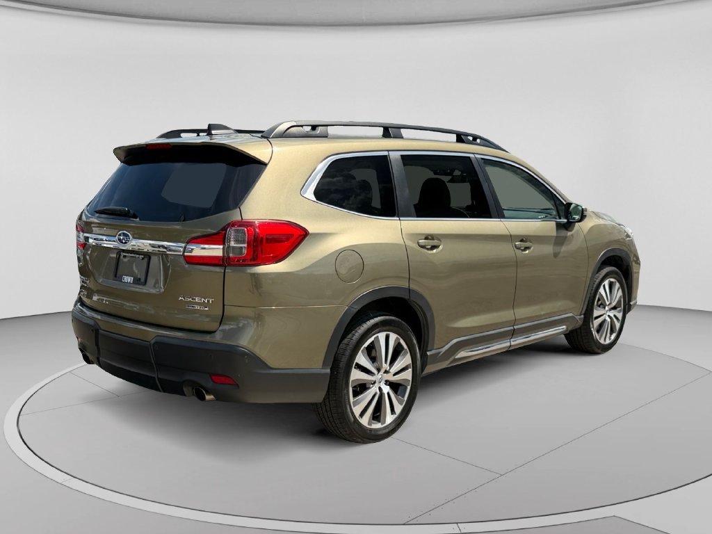 Used 2022 Subaru Ascent Limited AWD/4WD image 3