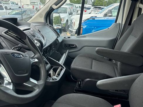 Used 2018 Ford Transit 350 XLT RWD image 5