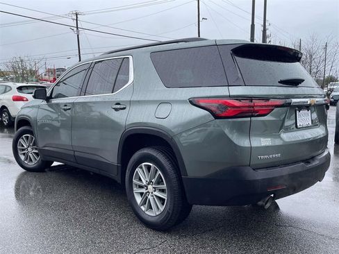 Used 2023 Chevrolet Traverse LT image 5