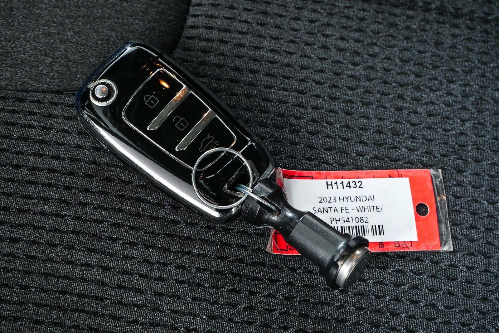 Used 2023 Hyundai Santa Fe SE FWD image 36