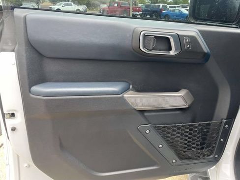 Used 2022 Ford Bronco Outer Banks AWD/4WD image 12