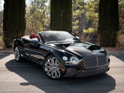 Used 2021 Bentley Continental GT Mulliner image 4