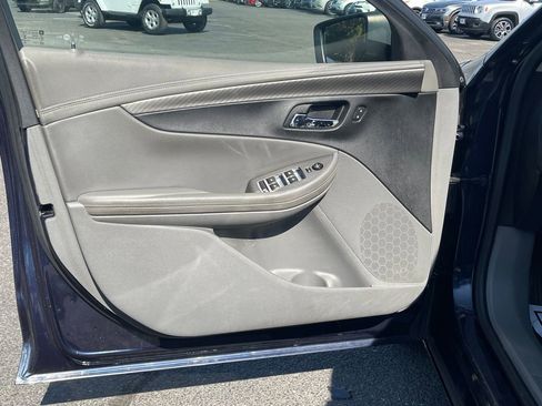 Used 2017 Chevrolet Impala LS FWD image 15