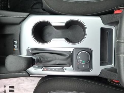 Used 2024 Chevrolet Blazer LT w/ Convenience Package image 25