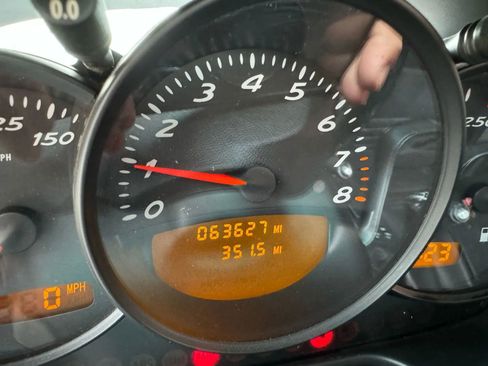 Used 2004 Porsche Boxster RWD image 9