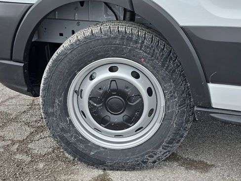 New 2026 Ford Transit 250 148 Medium Roof RWD image 10
