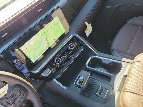 New 2026 GMC Sierra 1500 Denali w/ Denali Reserve Package image 36