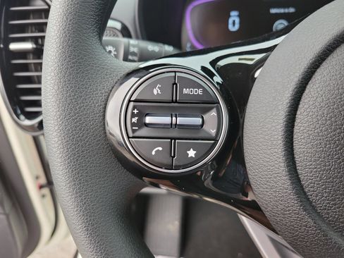 New 2025 Kia Soul S image 29