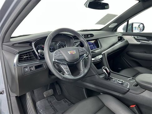Certified 2022 Cadillac XT5 Premium Luxury image 10