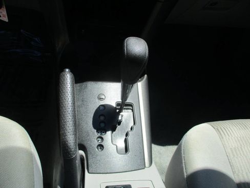 Used 2011 Toyota RAV4 4WD w/ Base L4 Extra Value Pkg image 22