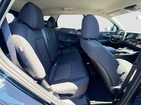 New 2027 Kia Sportage S FWD image 26
