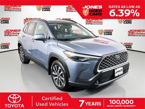 Certified 2024 Toyota Corolla Cross XLE w/ Convenience Package AWD/4WD image 1