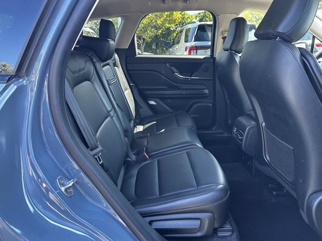 Certified 2023 Lincoln Corsair AWD w/ Equipment Group 101A image 37