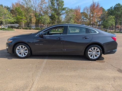 Used 2023 Chevrolet Malibu LT image 4