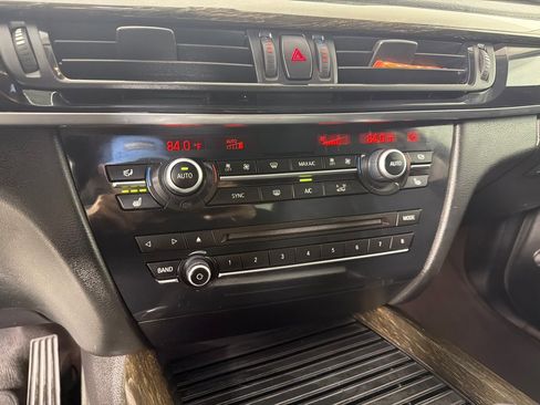 Used 2015 BMW X5 xDrive35i image 18