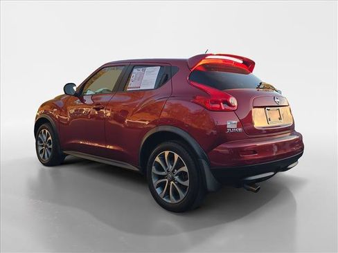 Used 2012 Nissan Juke SV w/ Sport Pkg image 4
