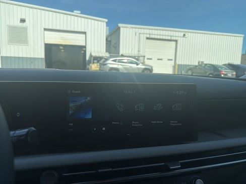 New 2026 Hyundai Tucson SE image 15