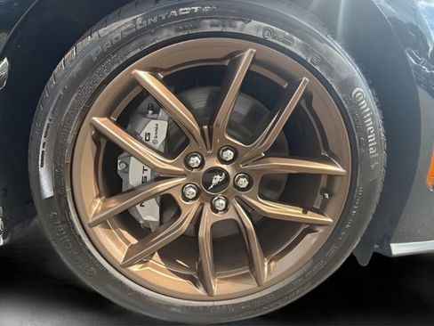 Used 2024 Ford Mustang GT Premium image 31