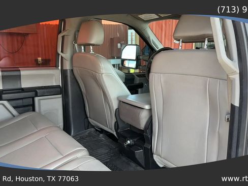 Used 2019 Ford F250 XL w/ Power Equipment Group AWD/4WD image 30