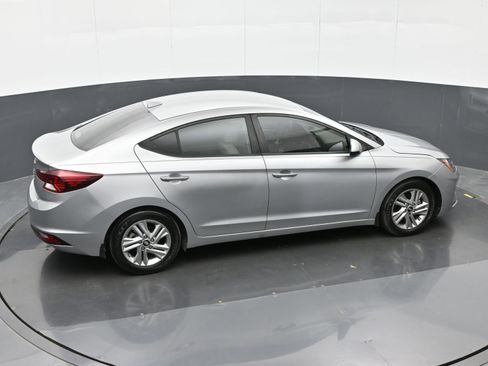 Used 2020 Hyundai Elantra SEL FWD image 32