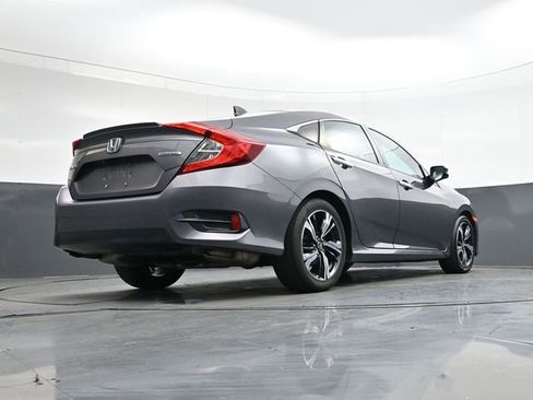 Used 2017 Honda Civic Touring image 27