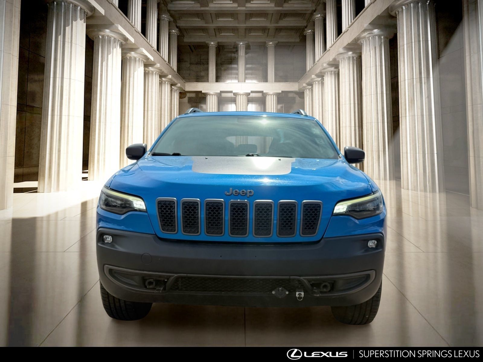 Used 2019 Jeep Cherokee Trailhawk w/ Comfort/Convenience Group AWD/4WD image 9