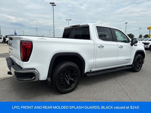 Used 2023 GMC Sierra 1500 SLT AWD/4WD image 4