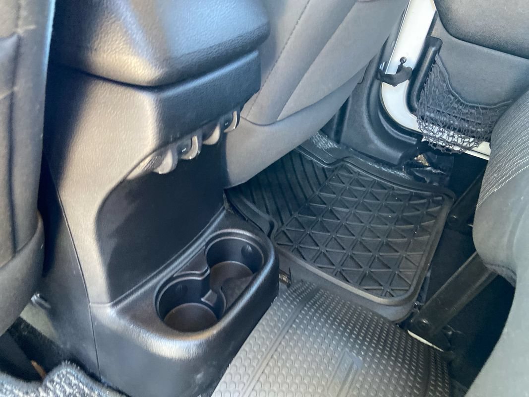 Used 2012 Jeep Wrangler Unlimited Sport AWD/4WD image 21