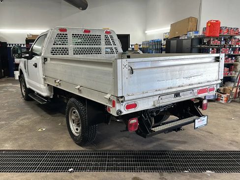 Used 2017 Ford F250 XL RWD image 26