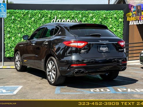Used 2019 Maserati Levante AWD/4WD image 7