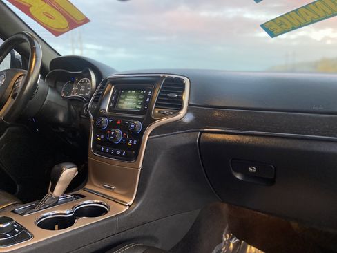 Used 2016 Jeep Grand Cherokee Limited image 22