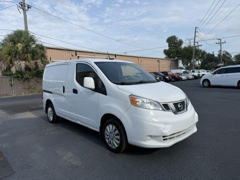 Used 2015 Nissan NV200 SV w/ Technology Package FWD image 4