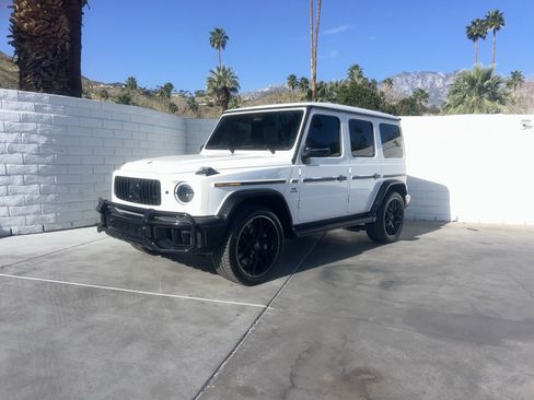 Used 2025 Mercedes-Benz G 63 AMG 4MATIC image 1