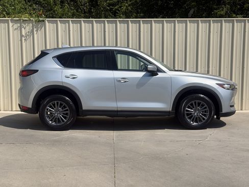 Used 2020 MAZDA CX-5 Touring AWD/4WD image 4