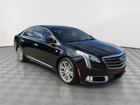 Used 2018 Cadillac XTS Luxury w/ Driver Awareness Package image 7