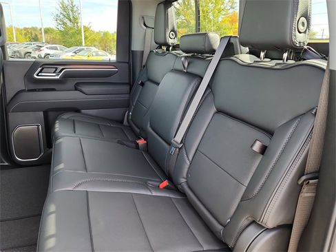 New 2026 GMC Sierra 3500 Denali w/ Denali Reserve Package image 20